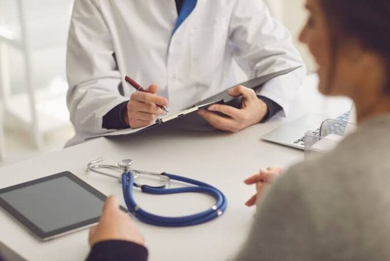 Nuevas becas y subsidios para combatir consumos problemáticos en Argentina
