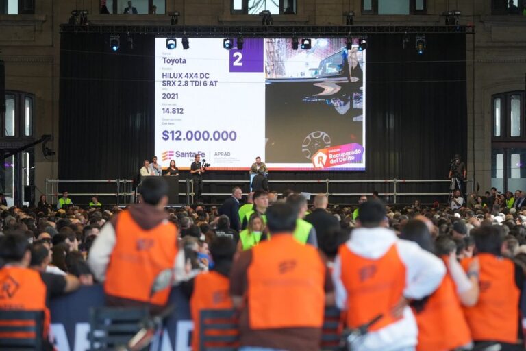Récord en subasta de bienes incautados en Santa Fe: $76 millones por una casa y $130.000 por una máquina arcade