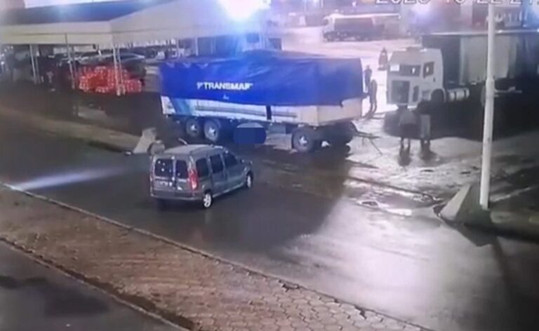 Tragedia en el Mercado Central: joven muere atropellada por un camión