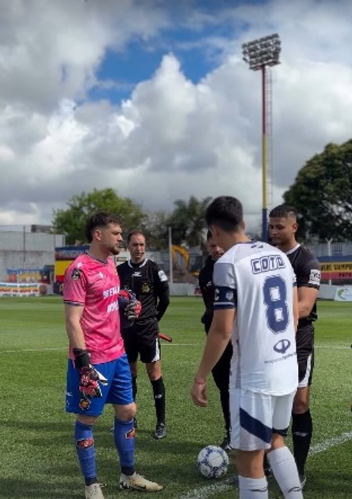 Tristán Suárez empata y pone en jaque su liderazgo en la Zona B